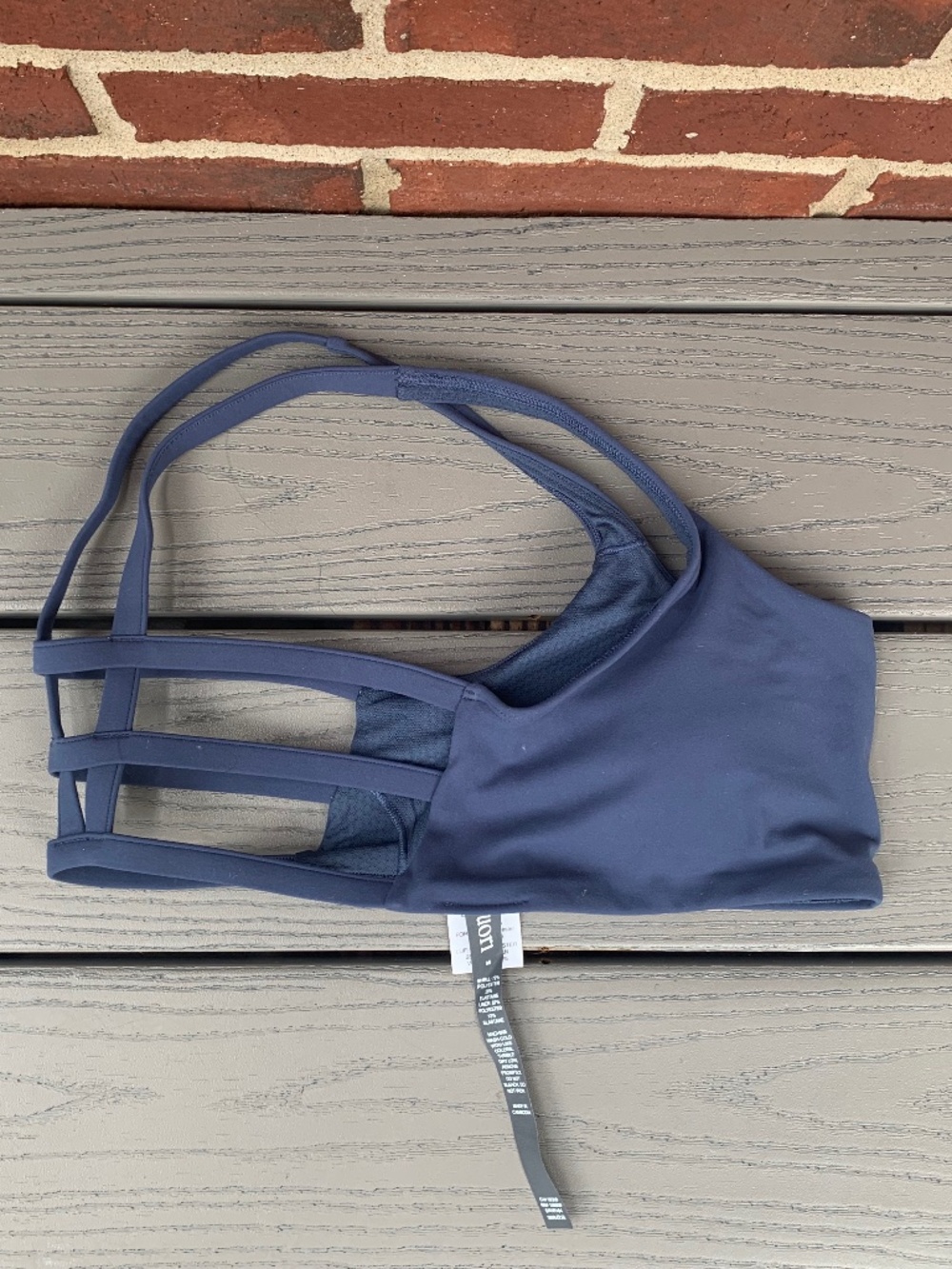Vuori Elevation Tank and Yosemite Sports Bra Set - Picture 8 of 11